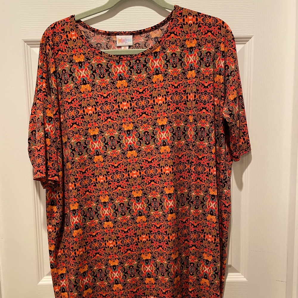 🌟🌟LuLaRoe Irma 🌟🌟3/$20 with bundle